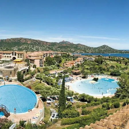 Station touristique Cap Esterel Select S4 *